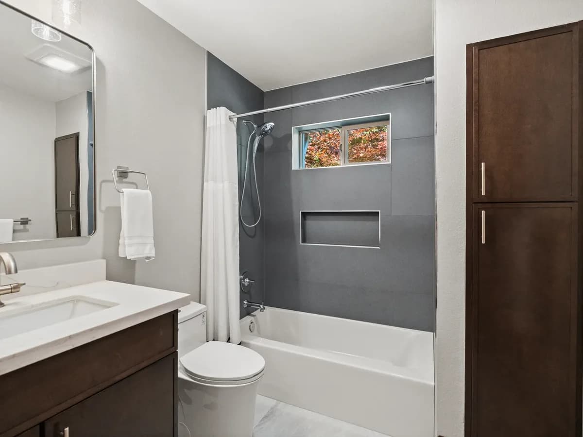 second full bathroom in Puyallup, WA · Pierce County